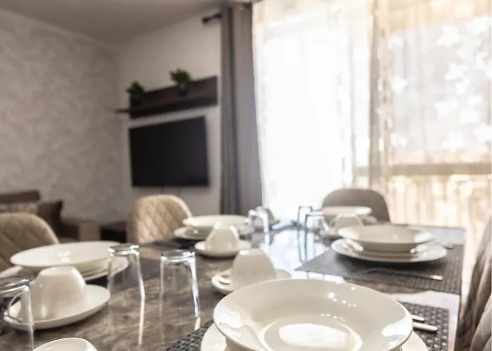 Appartamento 3 Bedroom In The Centre Of St Julians