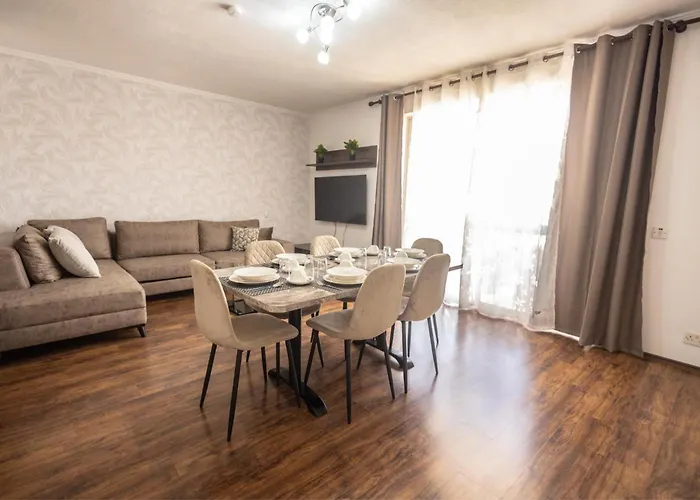 Appartamento 3 Bedroom In The Centre Of St Julians *